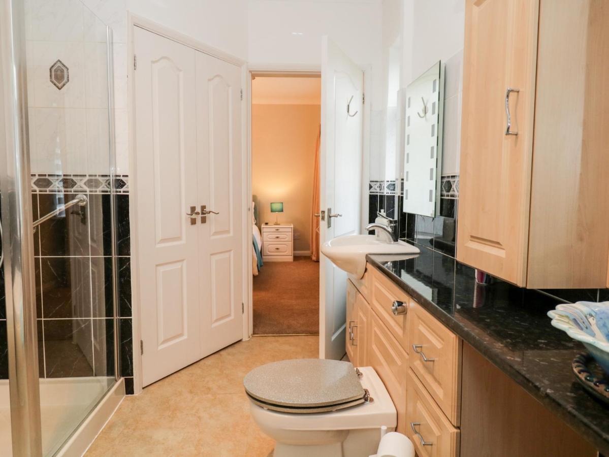 Kempton Bowness-on-Windermere Extérieur photo