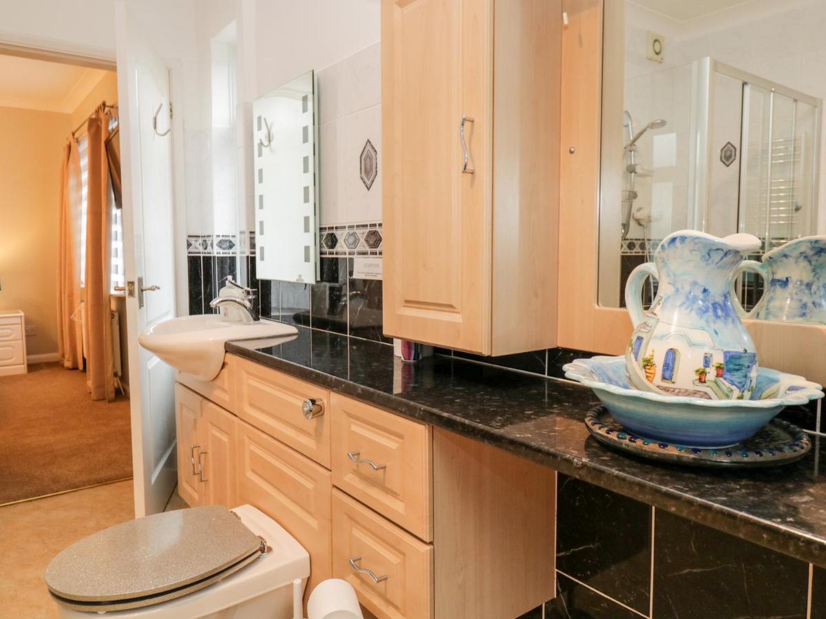 Kempton Bowness-on-Windermere Extérieur photo